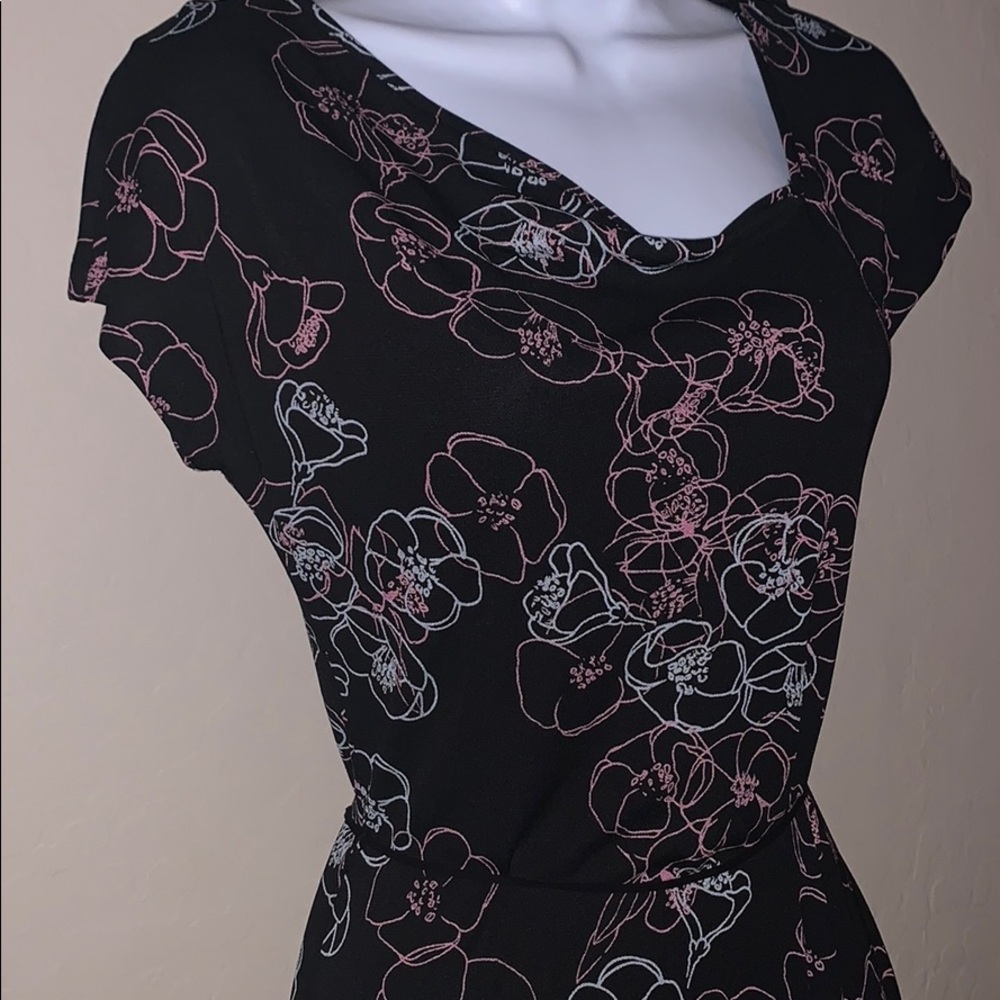 Parallel Studio Dress - Picture 6 of 9